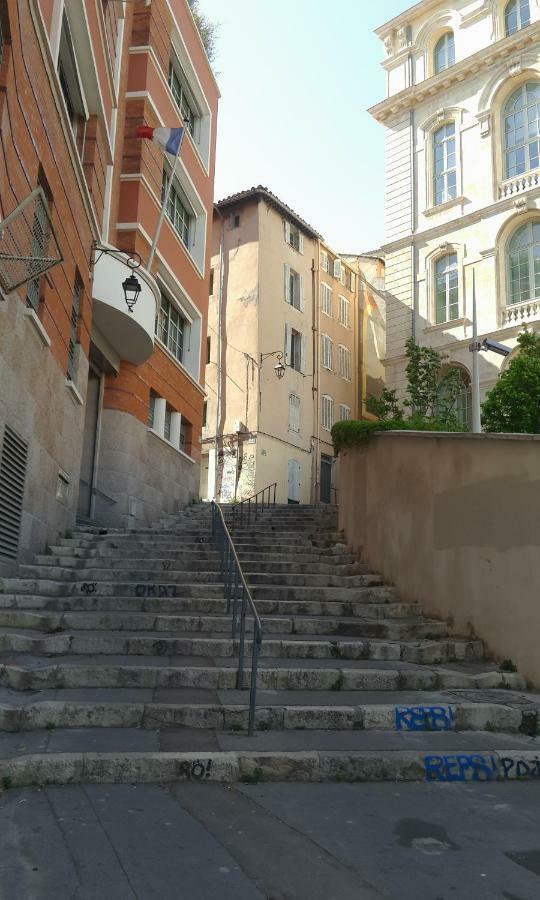 La Maison De Valentino